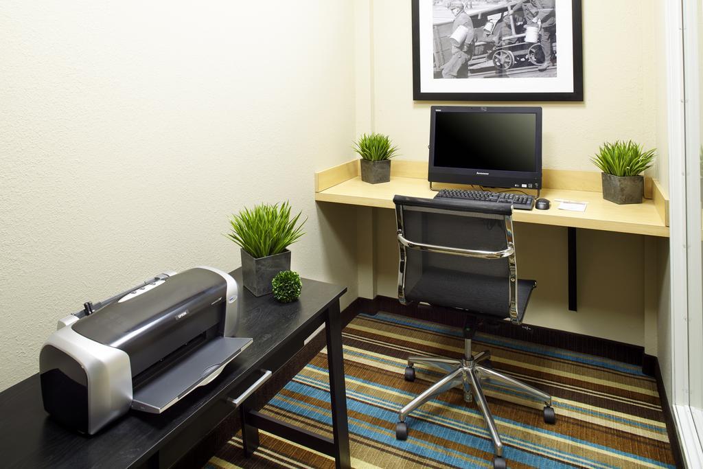 Triadelphia Hawthorn Suites By Wyndham Wheeling At The Highlands מראה חיצוני תמונה